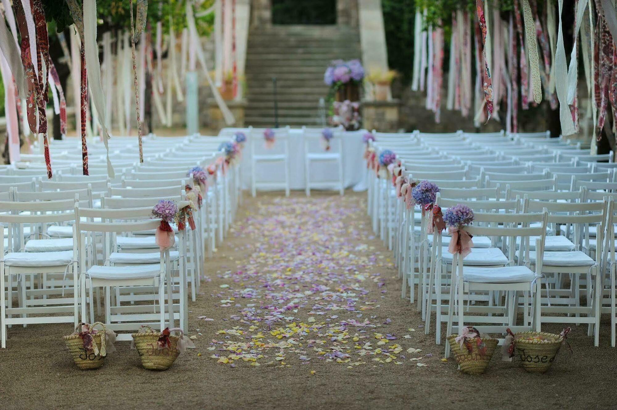 Hotel Miramar Barcelona Gl Buitenkant foto A wedding ceremony at the San Francisco Botanical Garden